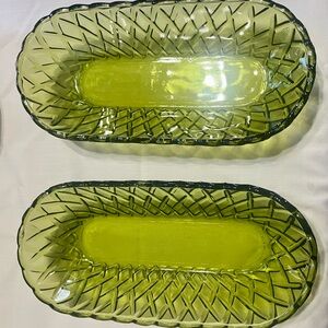 Set of 2 Indiana Glass Olive Avocado Green Dishes Basket Weave vintage 70s.